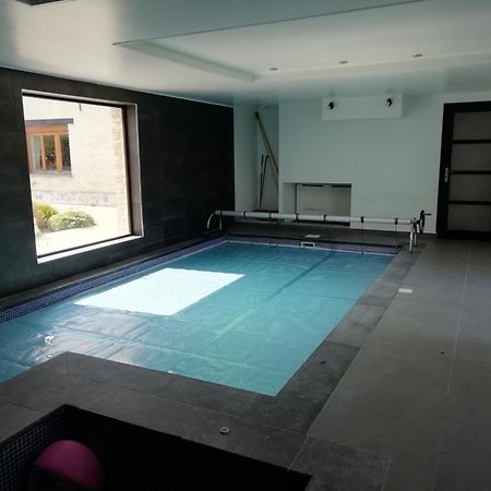 Etage A La Ferme Avec Piscine Interieure Privative, Selon Date Bassee Екстер'єр фото
